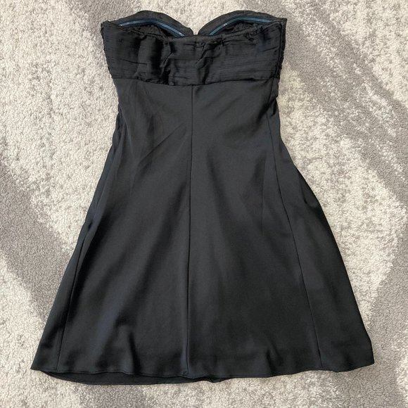 Black Le Chateau Dress - Picture 2 of 6